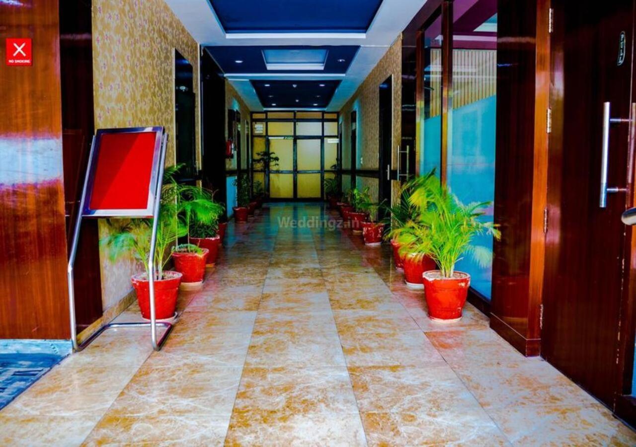 Hotel Loto - Sector 66 Noida Luaran gambar